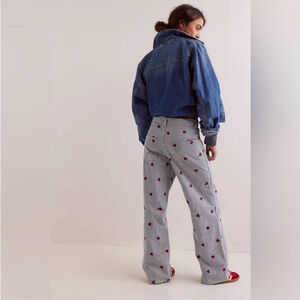 NWT Free People We the Free Bugged Out Embroidered Straight Jeans Size 27